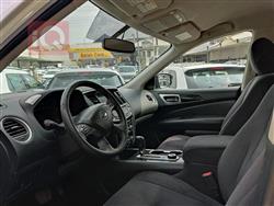 نیسان پاسفایندەر